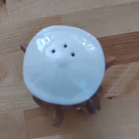 Vintage Twin Winton Elephant Sailor Pepper Shaker Circa 1960. - Picture 5 of 7